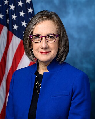 Photo of Andrea Salinas