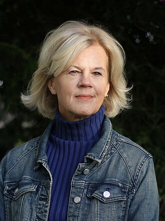 Photo of Beth Macy