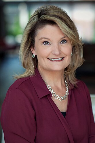 Photo of Cindy Holscher