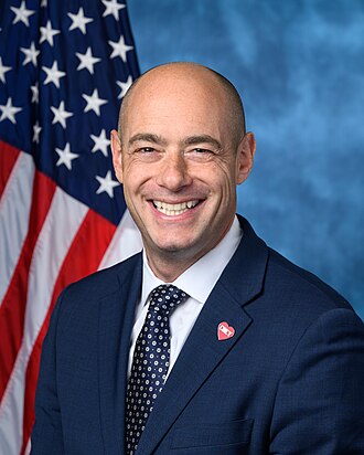 Photo of Greg Landsman