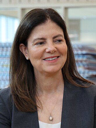 Photo of Kelly Ayotte